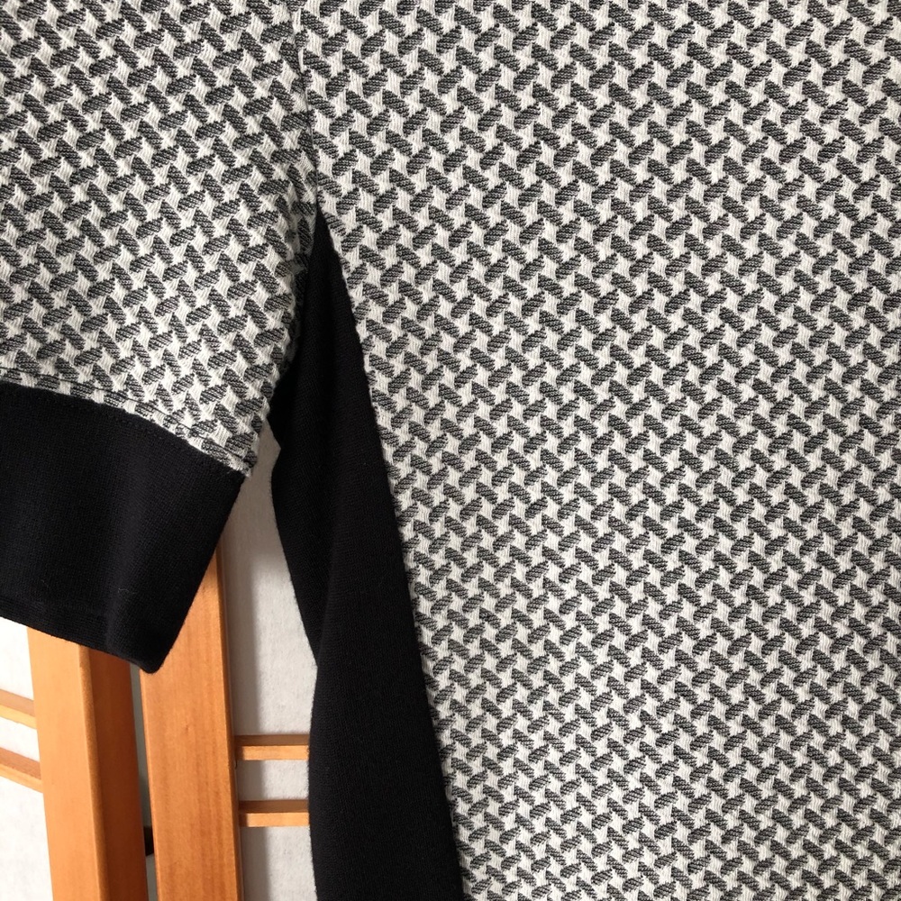 Fitted Mod Dress - Picture 5 of 5
